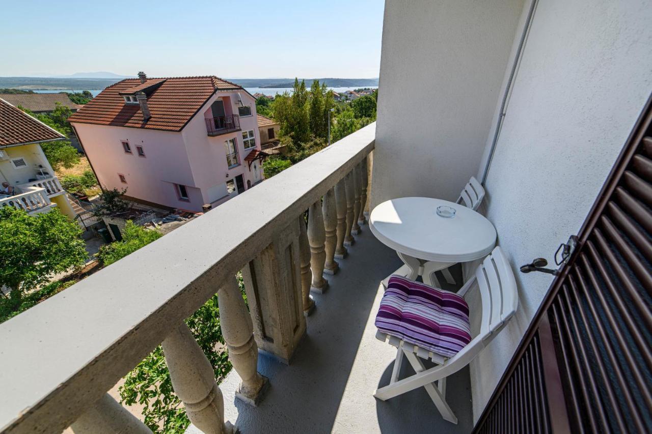 Apartman Maslina Šibenik Exterior foto