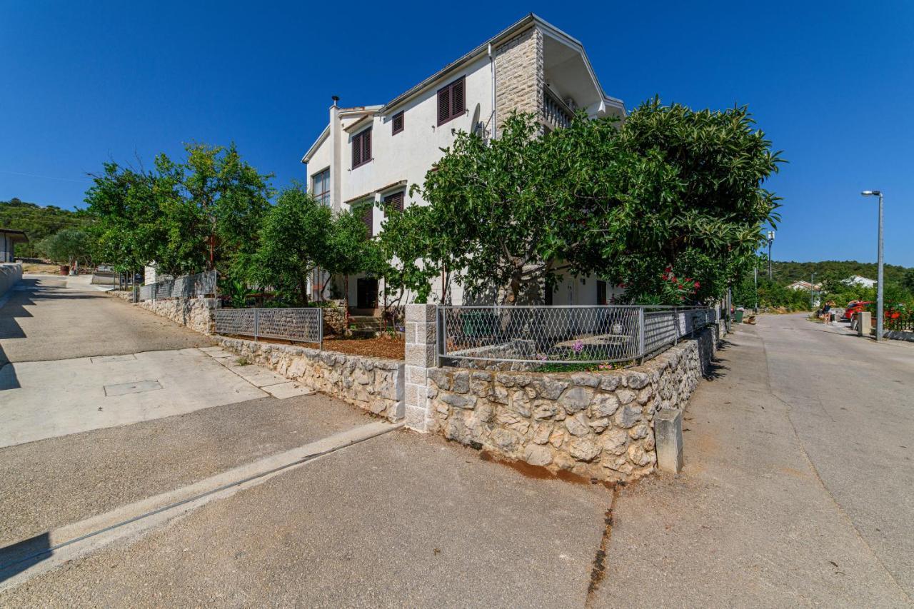 Apartman Maslina Šibenik Exterior foto
