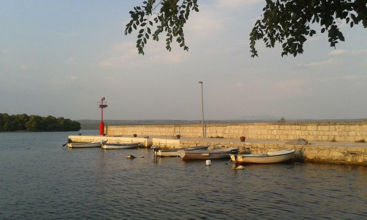 Apartman Maslina Šibenik Exterior foto
